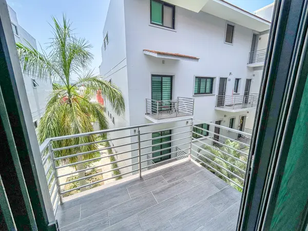 3-Bed Condo with Private Rooftop Retreat