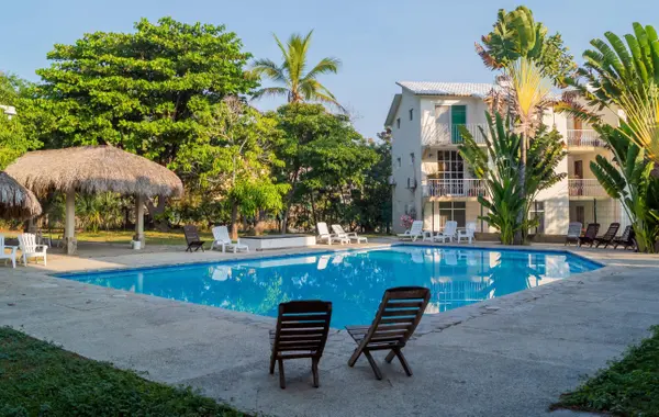 Bright Top-Floor Condo with Mountain Views, 