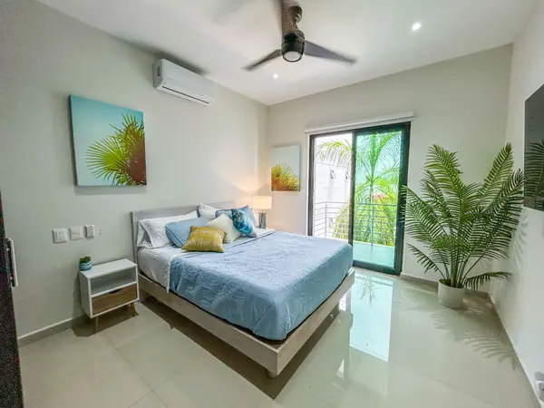 3-Bed Condo with Private Rooftop Retreat