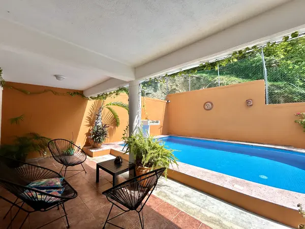 Turnkey 7BR Guesthouse with Pool in Santa Cruz, 