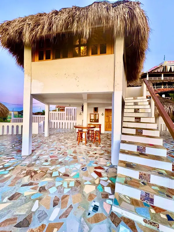 Ocean-View Boutique Hotel, Steps From The Beach, 