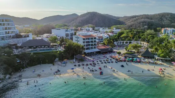 Beachfront Luxury in Santa Cruz