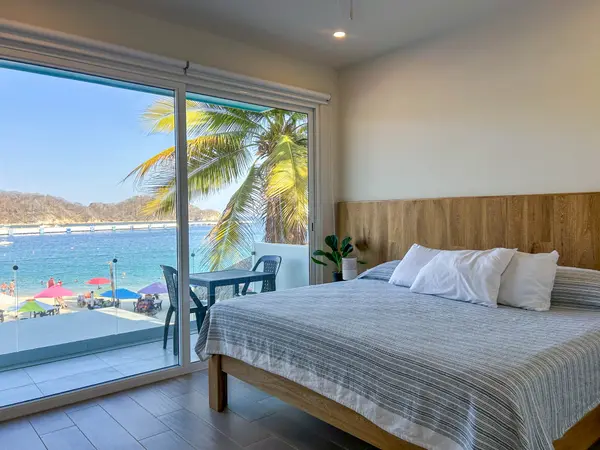 Beachfront Luxury in Santa Cruz