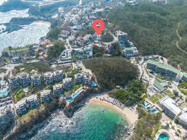 Top-Floor Oceanview Condo Steps from Arrocito Beach, 