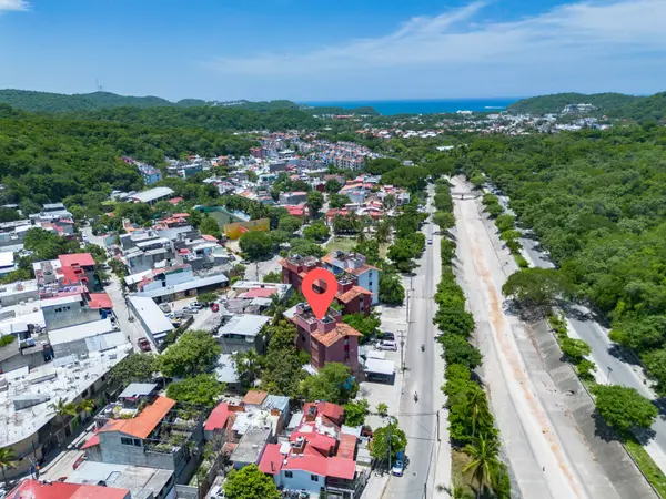 Bright & Comfortable 2BR Condo
