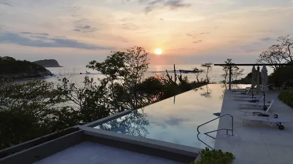 Amanecer Penthouse,