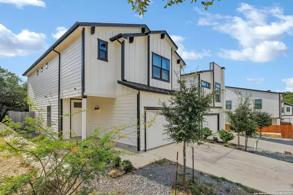 16011 Babcock #9, San Antonio, TX 78255