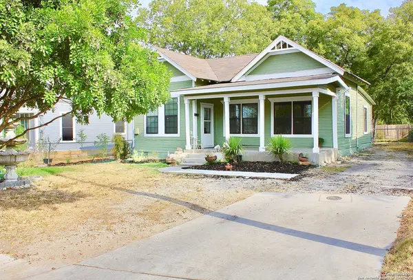 713 aransas, San Antonio, TX 78210