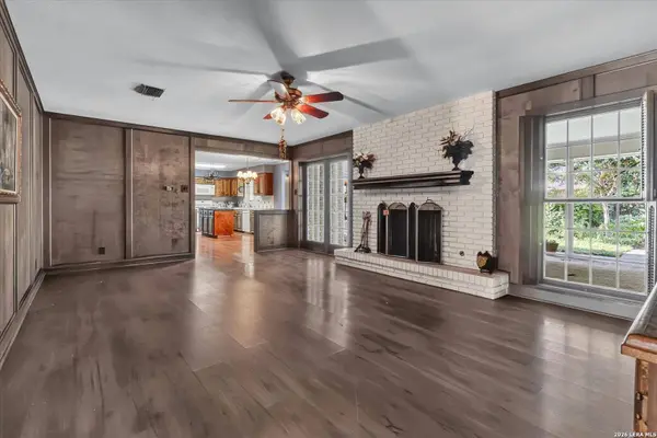1706 Whitehaven, San Antonio, TX 78232