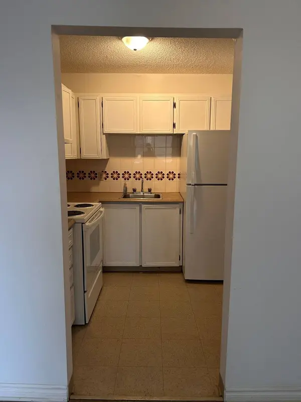 7360 Rue St-Zotique E. #203, Montréal (anjou), QC H1M3G6