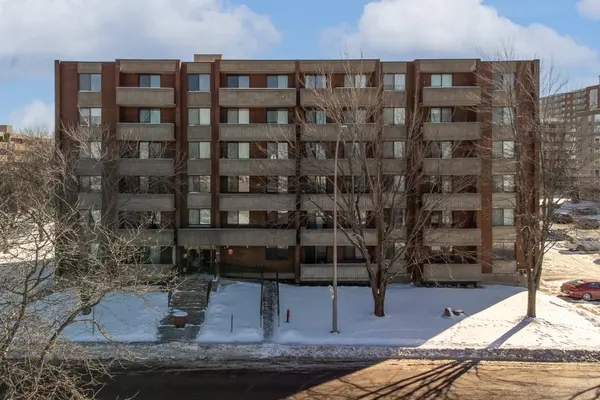 7360 Rue St-Zotique E. #203, Montréal (anjou), QC H1M3G6