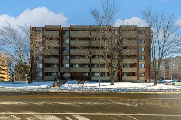 7360 Rue St-Zotique E. #408, Montréal (anjou), QC H1M3G6