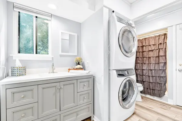 401 Heritage Village #B, Southbury, CT 06488