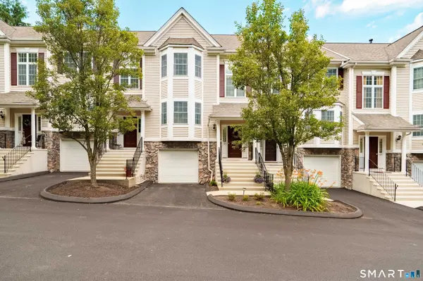 103 Larson Drive #103, Danbury, CT 06810