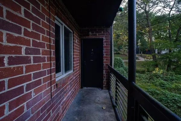 15 BURBANK DR SW #4, Atlanta, GA 30314