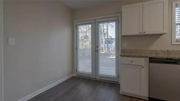 6218 Creekford LN, Lithonia, GA 30058