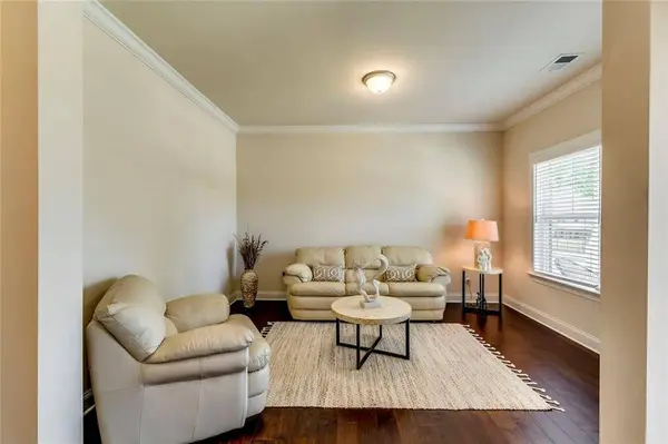 2000 Woodmont DR, Douglasville, GA 30135