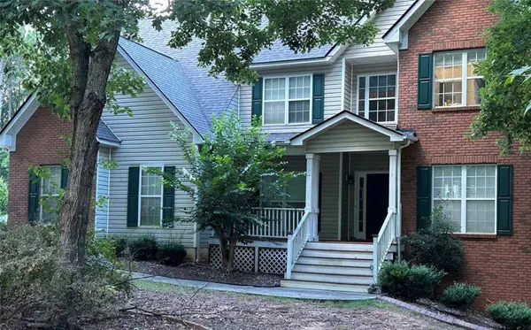 160 Perry Creek DR, Fayetteville, GA 30215