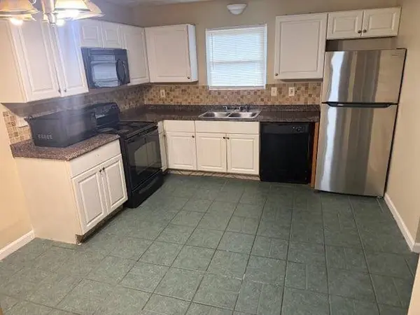 1166 Dogwood CT NW, Conyers, GA 30012