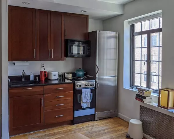 25 TUDOR CITY Place #621, Manhattan, NY 10017