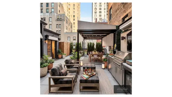 152 W 58TH Street #PH8, Manhattan, NY 10019