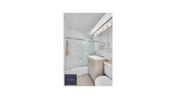 220 E 67TH Street #4B, Manhattan, NY 10065