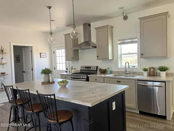 20605 E Conestoga DR, Mayer, AZ 86333