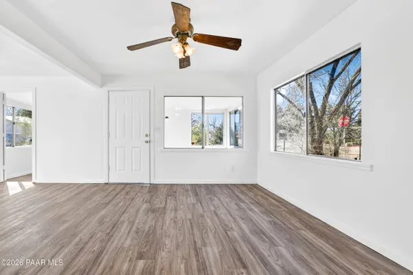 1400 Meadow LN, Chino Valley, AZ 86323