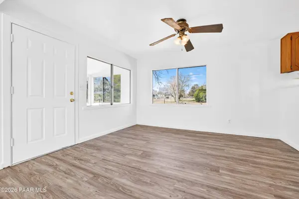 1400 Meadow LN, Chino Valley, AZ 86323