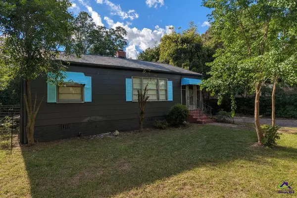 715 Miller DR