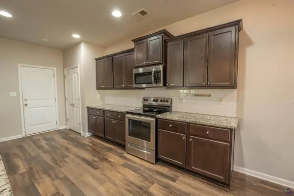 212 Tyndall WAY, Perry, GA 31069