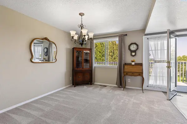 6050 W 20th, Kennewick, WA 99338