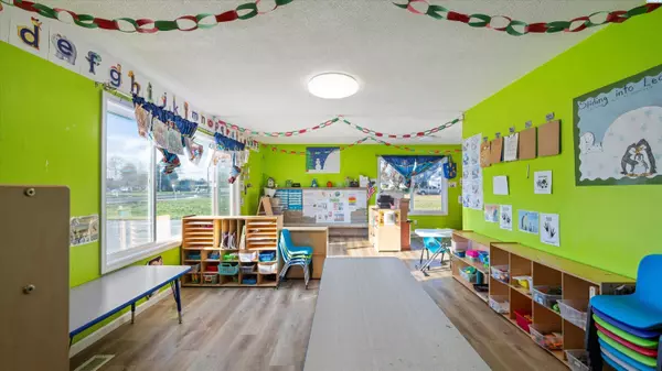 3503 W Sylvester St, Pasco, WA 99301