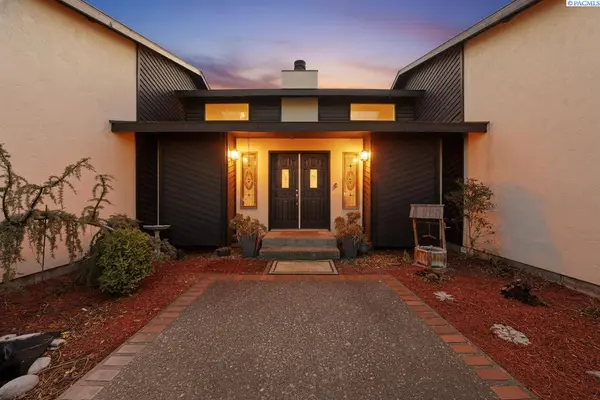 4135 Laurel Dr, West Richland, WA 99353