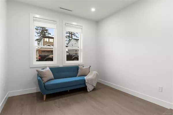 2350 Swallow Pl, Langford, BC V9B 6Y6