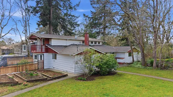 350 Benjamin Rd, Saanich, BC V8Z 4W1