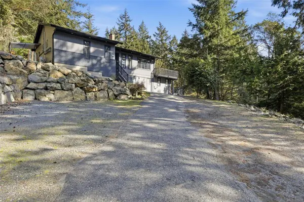 852 Walfred Rd, Langford, BC V9C 2P2