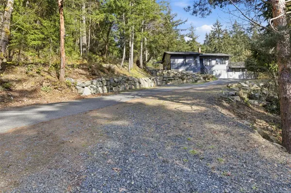 852 Walfred Rd, Langford, BC V9C 2P2