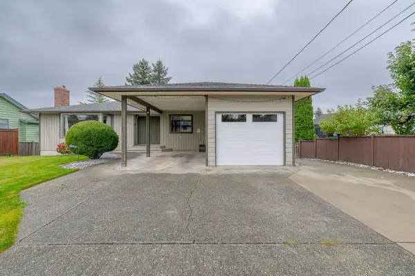 551 Birch St, Campbell River, BC V9W 6A7