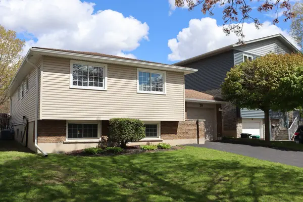 20 Inadale CT, Kitchener, ON N2M 2Z8