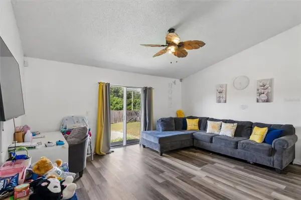 2204 BRIDGEWOOD TRL, Orlando, FL 32818