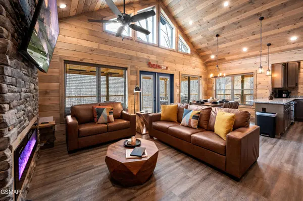 2247 Headrick Lead, Sevierville, TN 37862