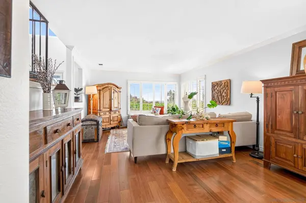 9370 Viento Fuerte, La Mesa, CA 91941