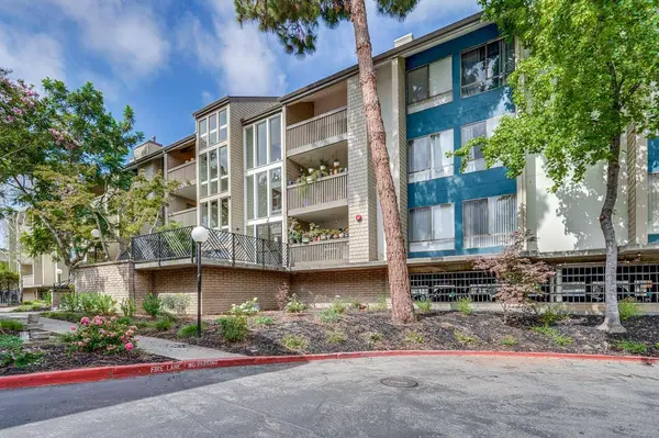 49 Showers DR J317, Mountain View, CA 94040