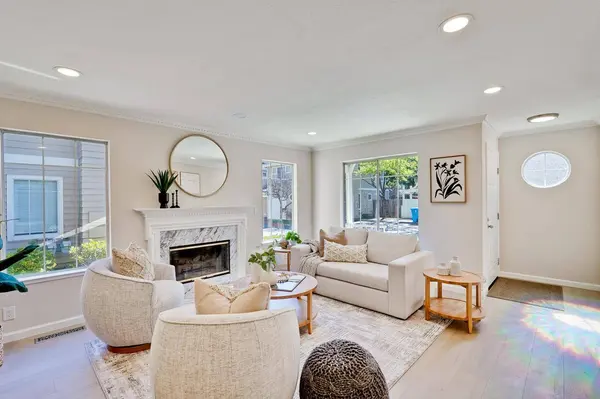 2112 Windrose PL, Mountain View, CA 94043