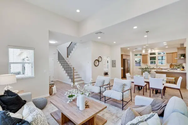 274 Skyview CT, Mountain View, CA 94043