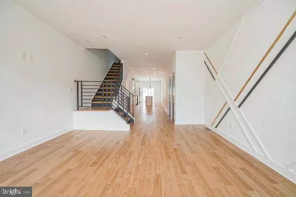 1323 S 22ND ST, Philadelphia, PA 19146