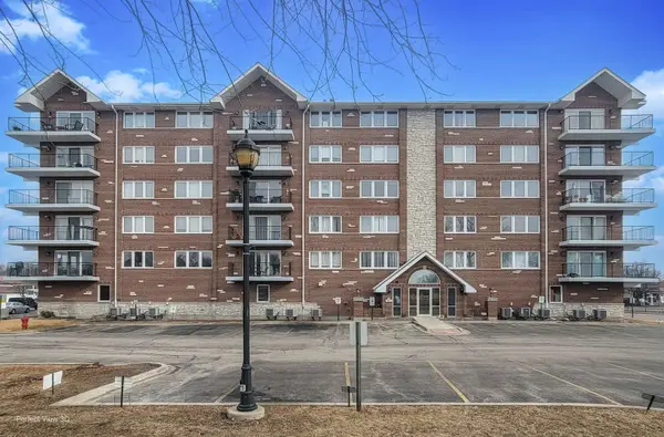 Lyons, IL 60534
