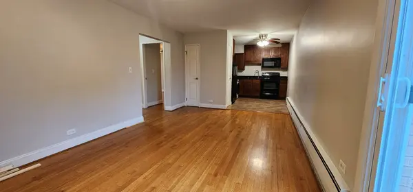 1955 Euclid AVE #208, Berwyn, IL 60402