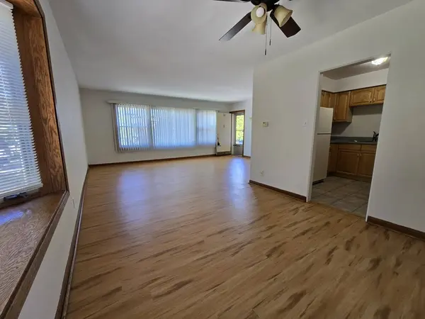 1301 N Harlem AVE #10, Oak Park, IL 60302